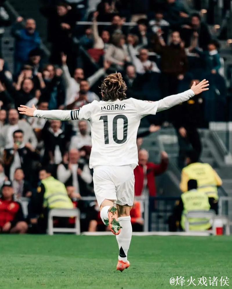 西甲-莫德里奇破门贝林厄姆绝杀 皇马2-1胜