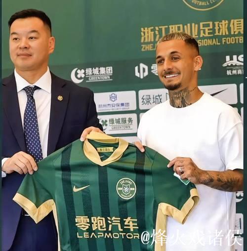 罗马尼亚银靴难拒中超高薪 下定决心赴浙事出有因 罗马尼亚银靴难拒中超高薪 下定决心赴浙事出有因